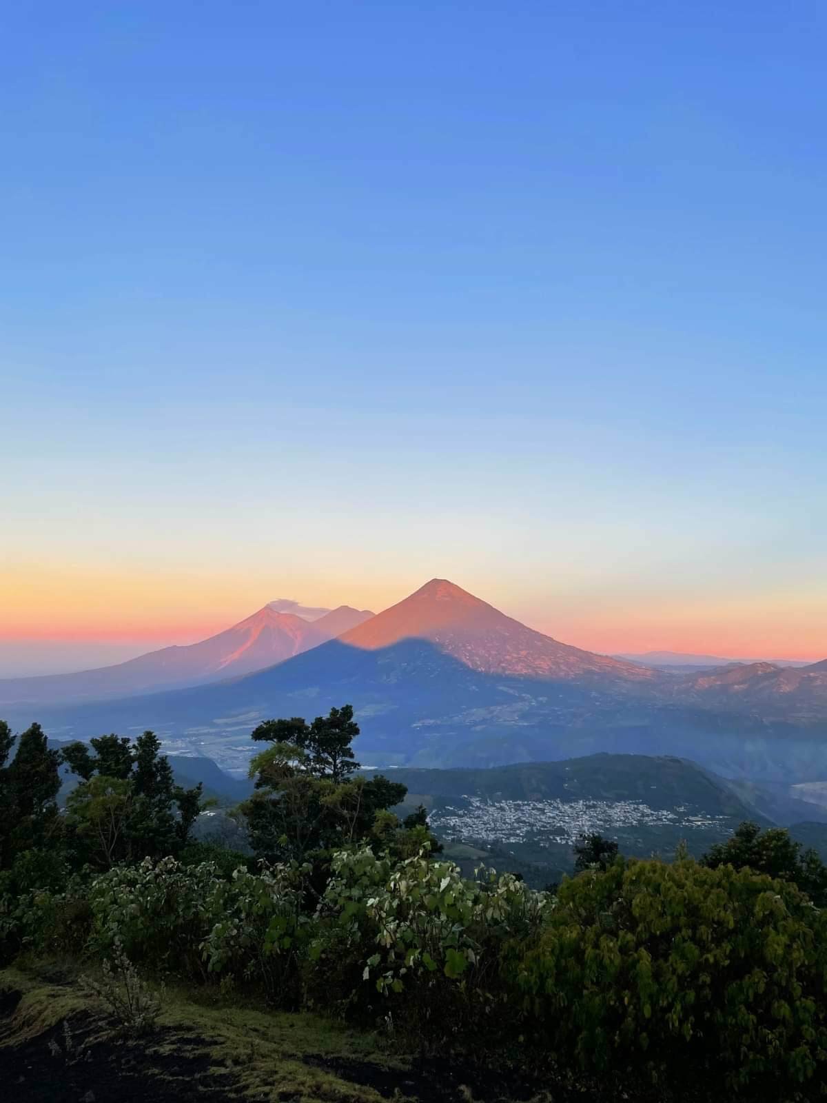 guatemala mountains volcanos